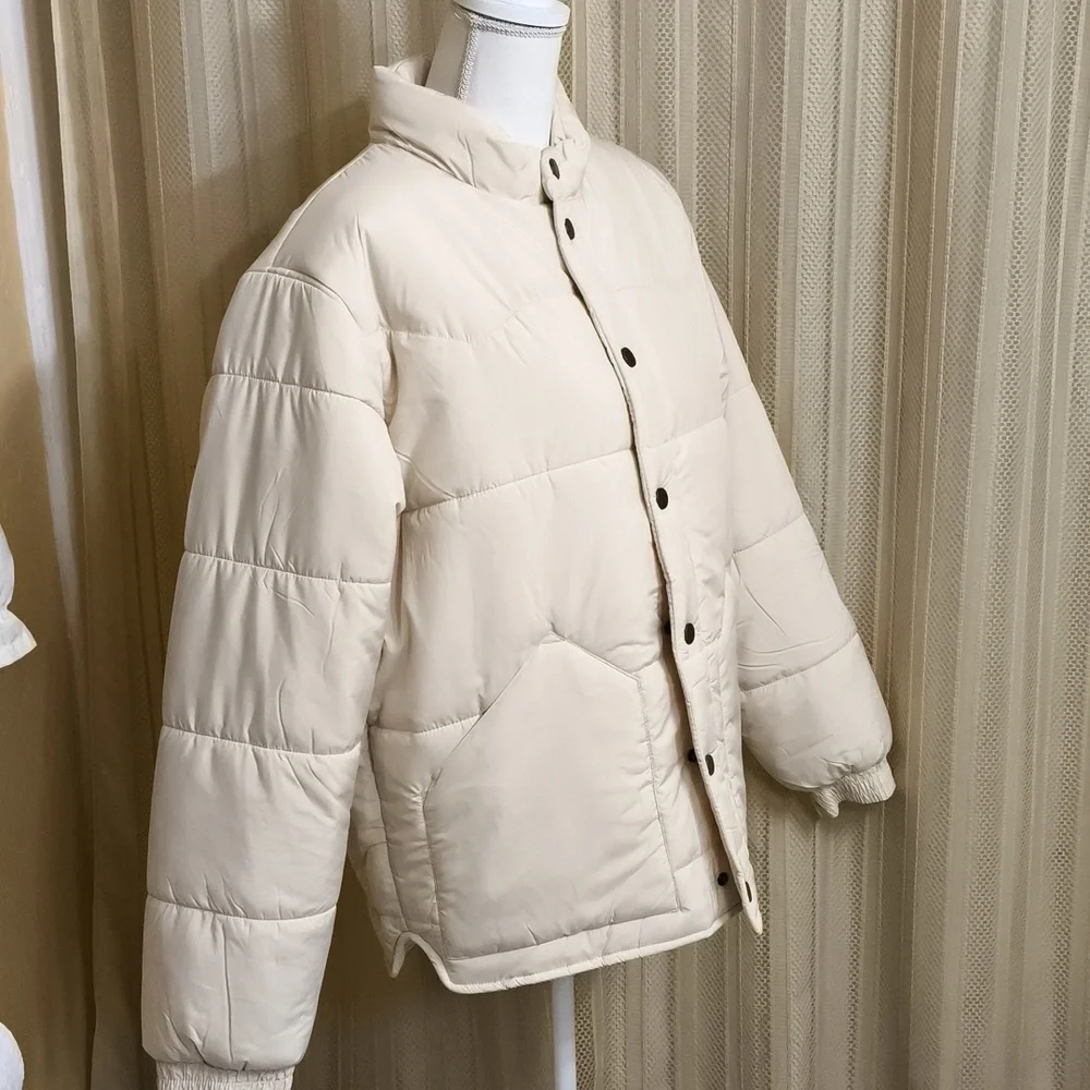 New Ivory Puffer Coat L - Picture 2 of 5